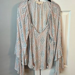 Never worn! Flowy shirt